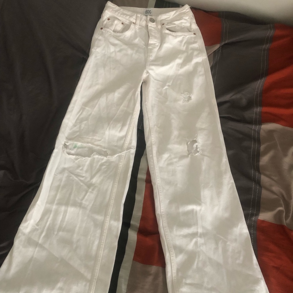 BDG White Straight-Leg Denim Jeans